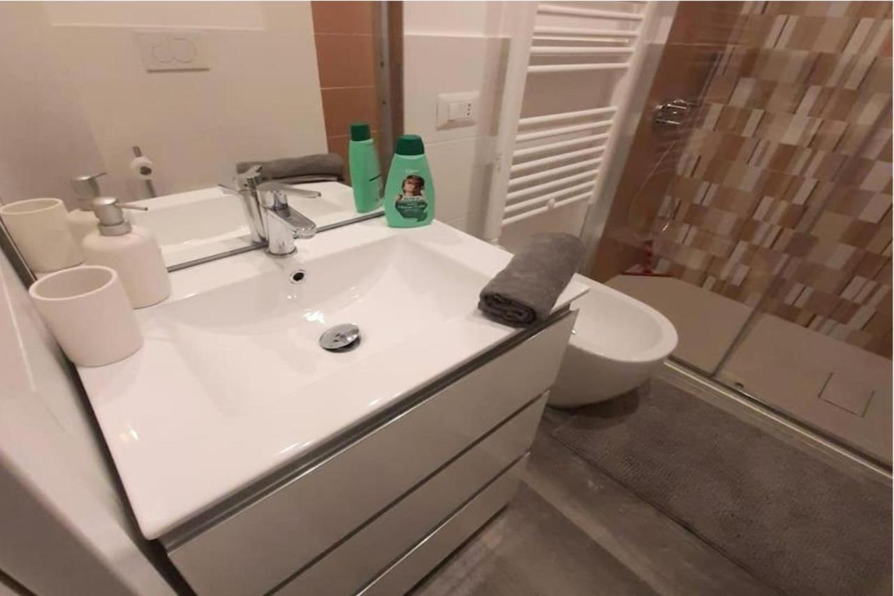 Appartamento In Centro A Milano Con A/C & Wi-Fi 외부 사진